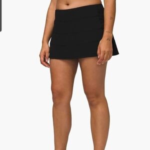 Black Lululemon Pace Skirt